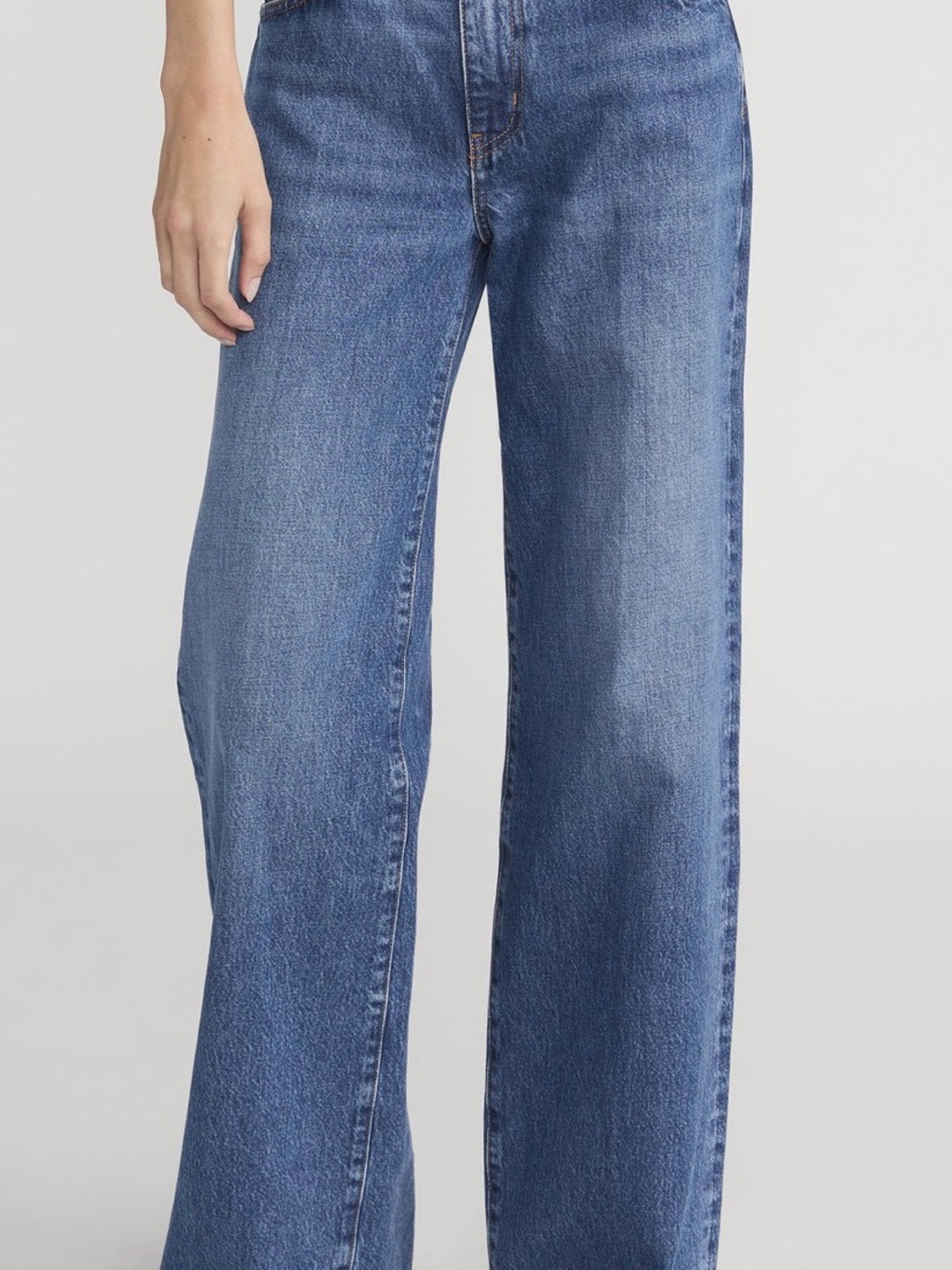 Classic Wide-Leg Women’s Jeans in Medium Blue Le Palozzo